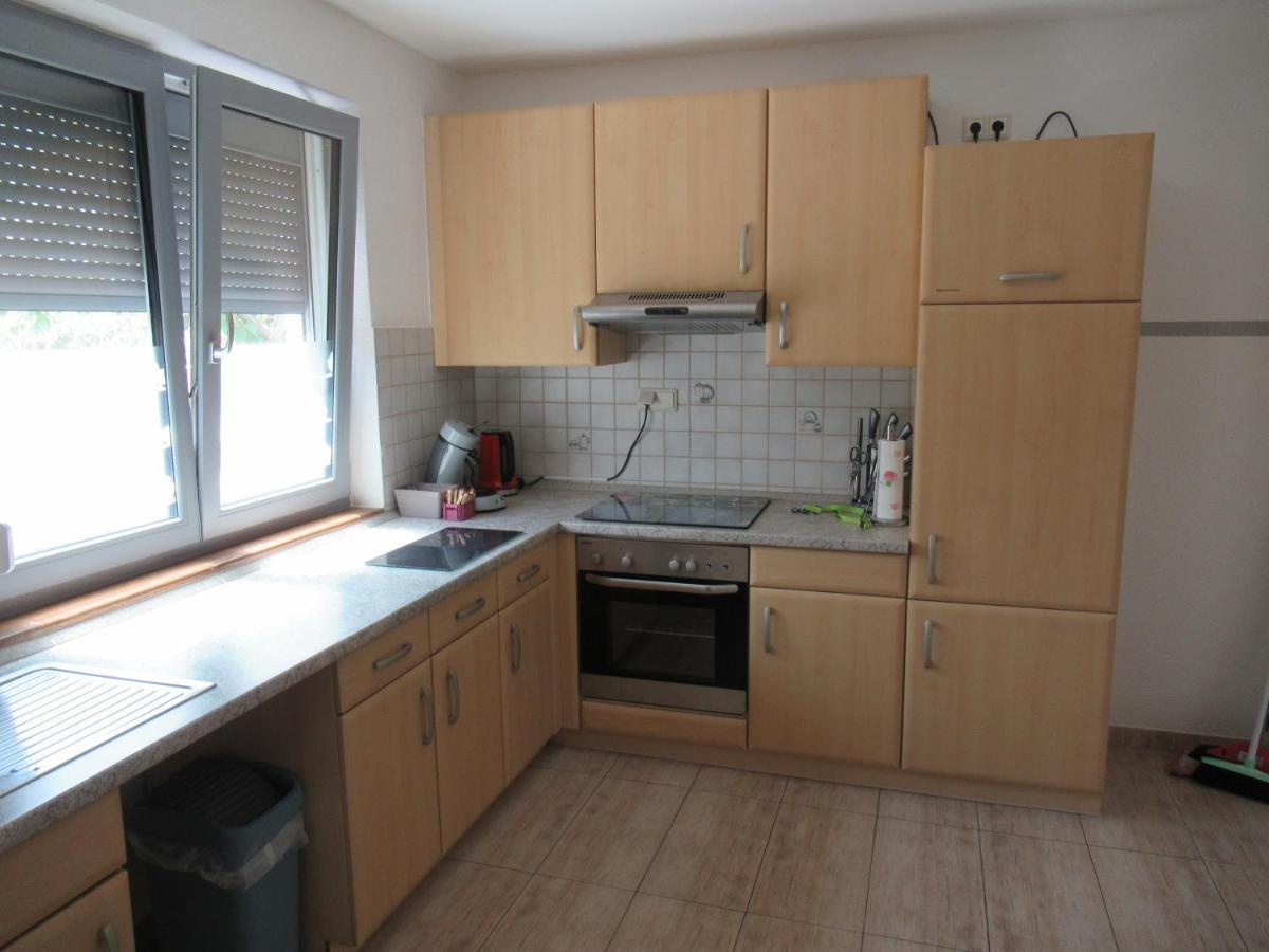 Weco Ferienwohnungen Zirndorf Buitenkant foto